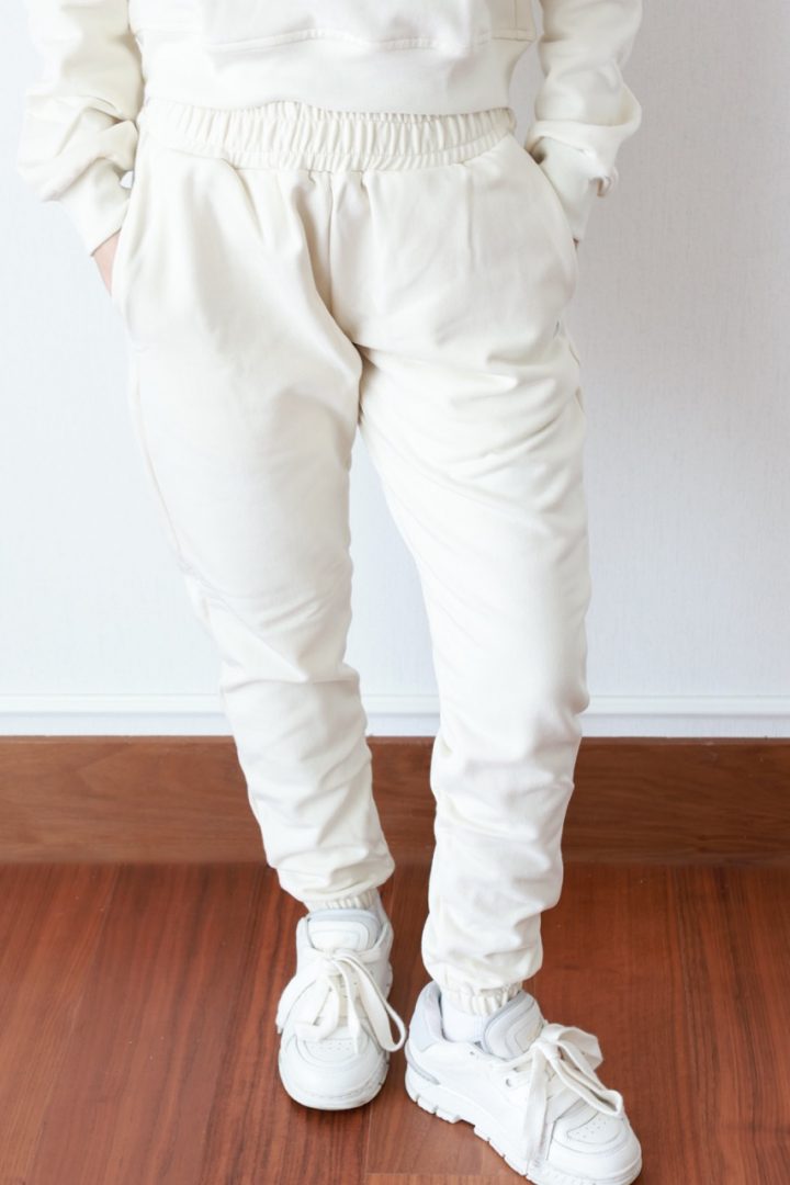 Sweatpants Ivory - Image 3